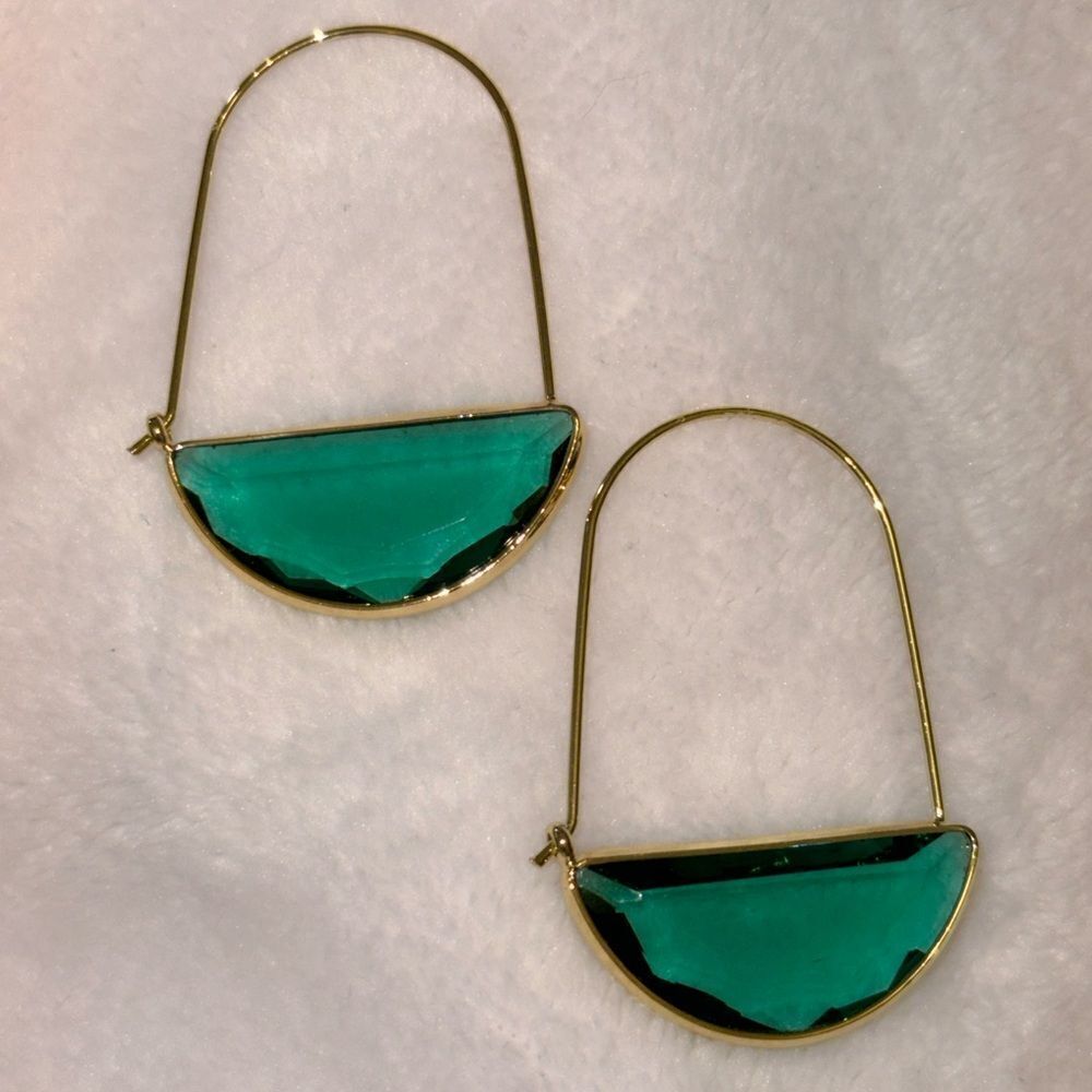 Green hoop earrings N495 - Picture 2 of 3